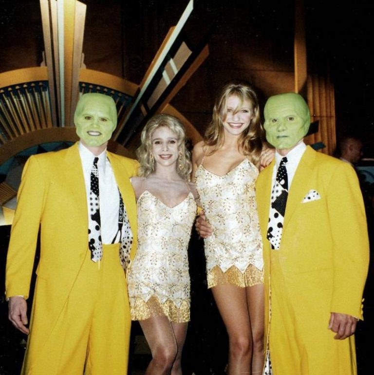30 Photos Show What the World Looked Like in the 1990s – Garlic Soda