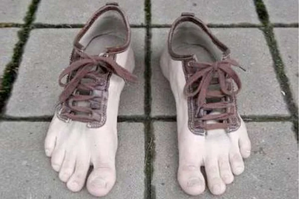 25 things people buy all the time but never, ever, ever use – Garlic Soda